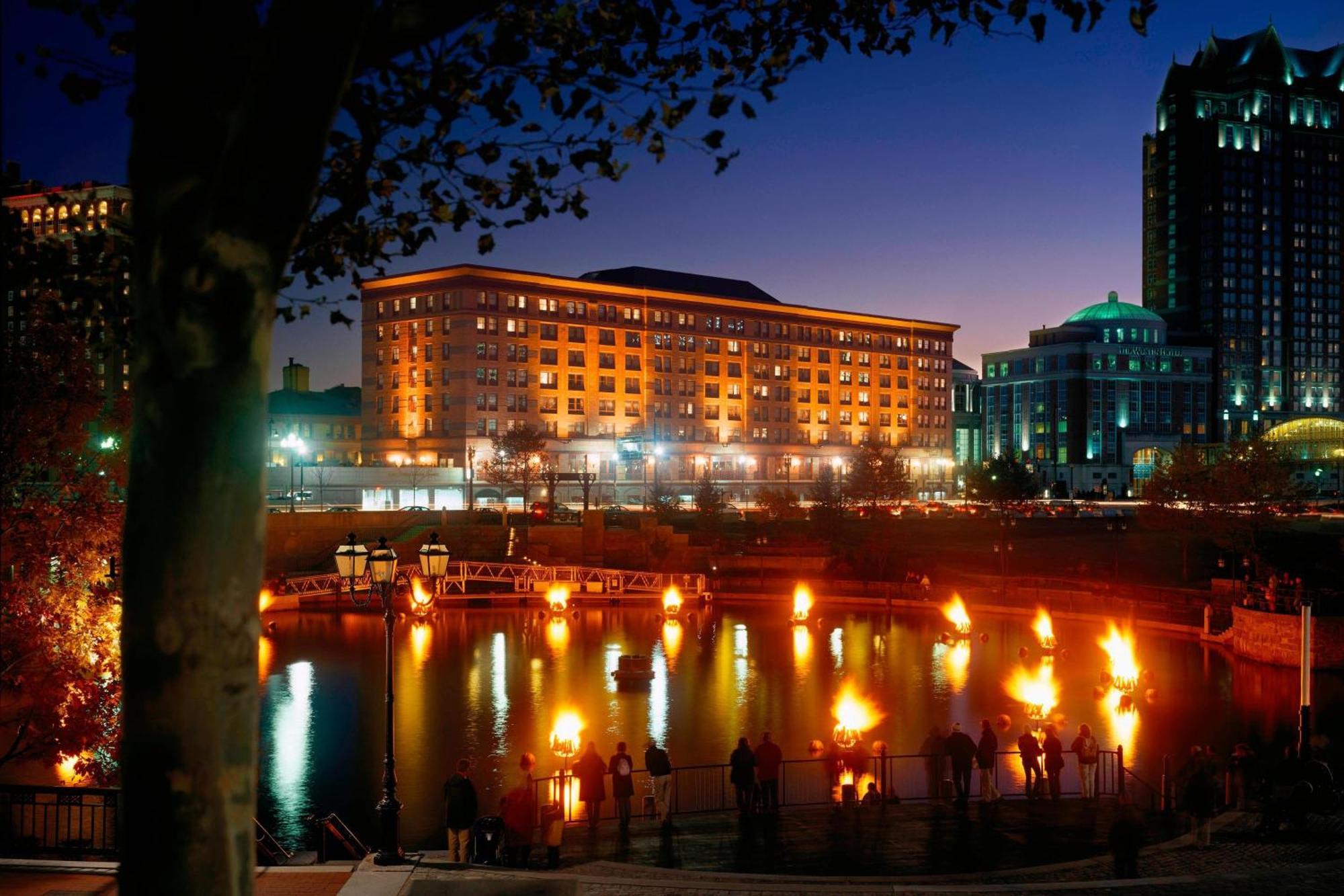 Hotel Courtyard Providence Downtown Exterior foto